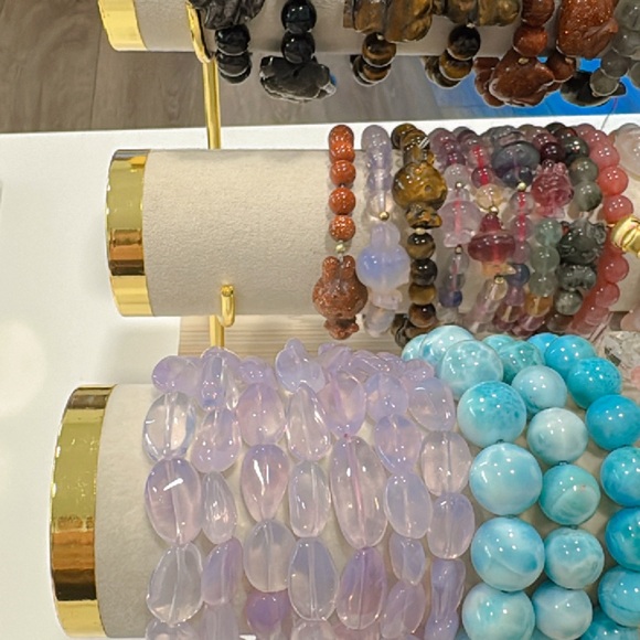 Jewelry - Lavender Moon Quartz Crystal Freeform Bracelet!